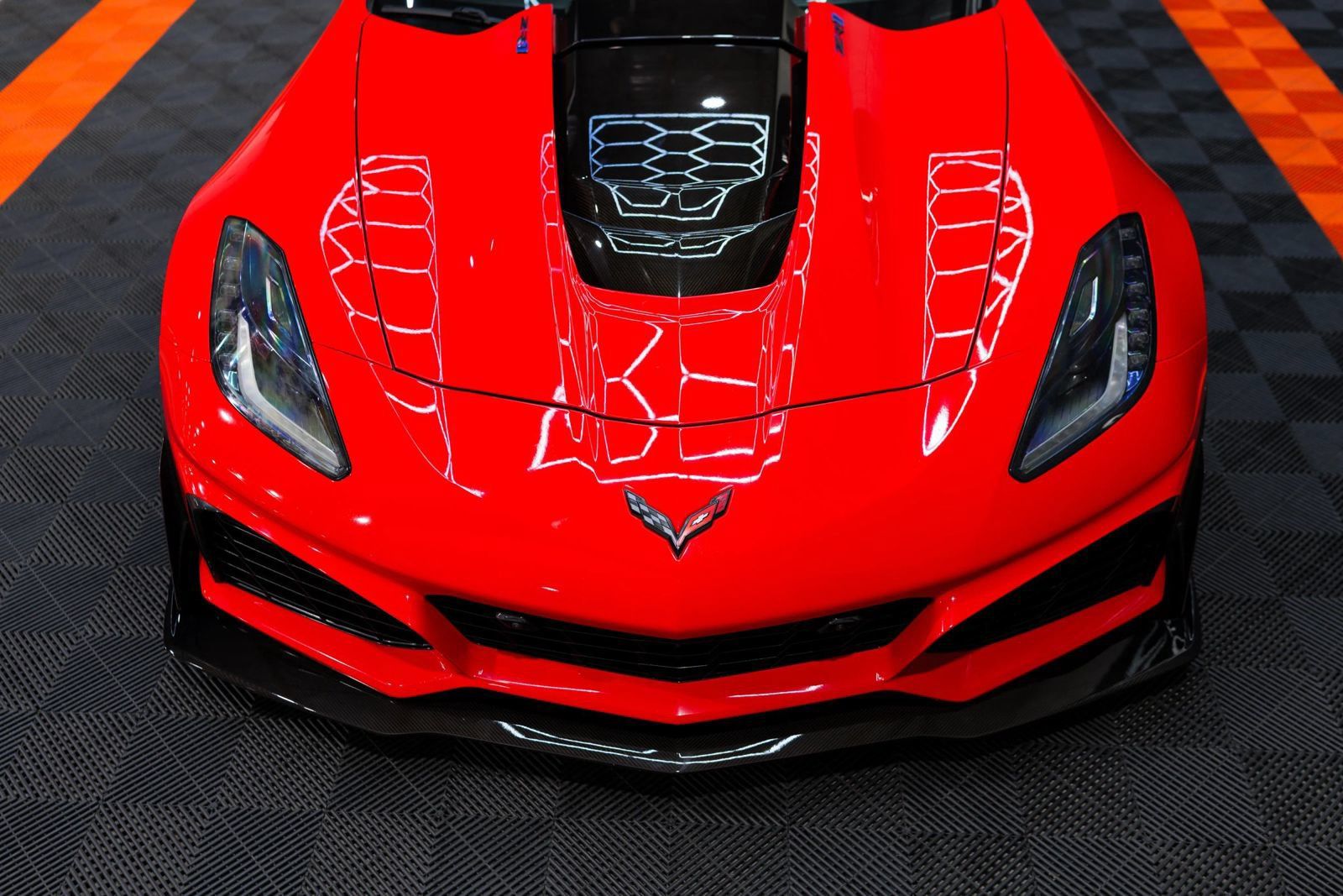 Used 2019 Chevrolet Corvette ZR1 RWD image 9