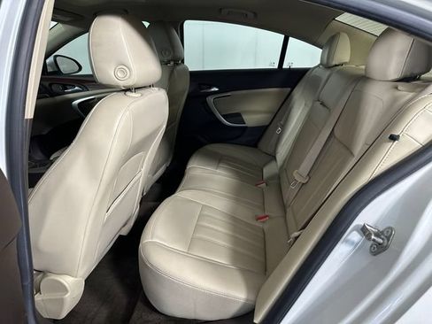 Used 2016 Buick Regal FWD image 24