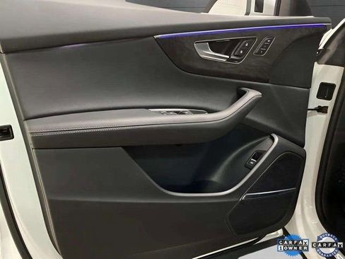 Used 2023 Audi Q8 Premium Plus w/ Premium Plus Package image 15