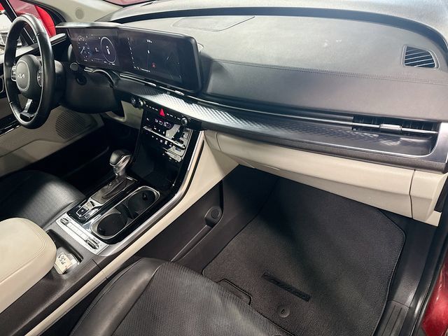 Used 2024 Kia Carnival SX Prestige FWD image 32