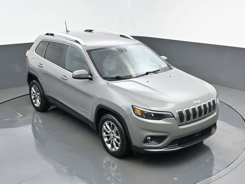 Used 2021 Jeep Cherokee Latitude Plus image 20