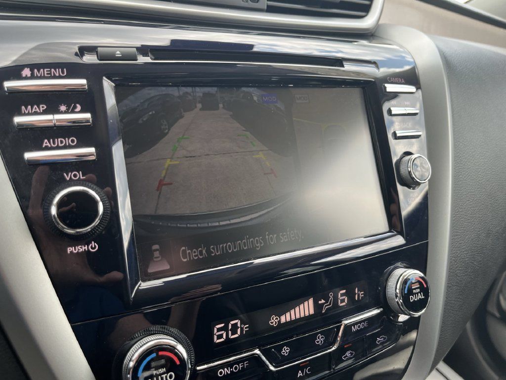Used 2023 Nissan Murano SL w/ SL Moonroof Package FWD image 19