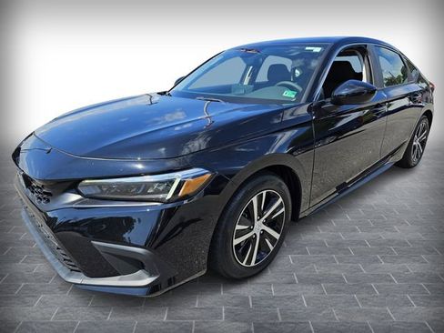 Used 2023 Honda Civic LX image 3