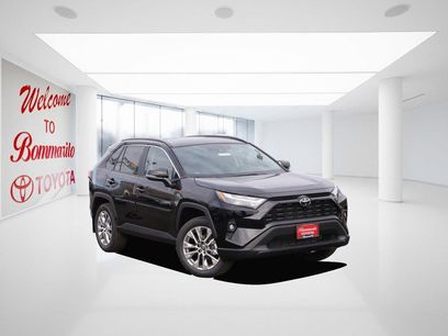 New 2025 Toyota RAV4 XLE Premium w/ Weather Package
