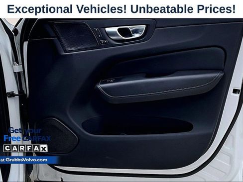 Used 2022 Volvo XC60 B5 Inscription w/ Advanced Package AWD/4WD image 23