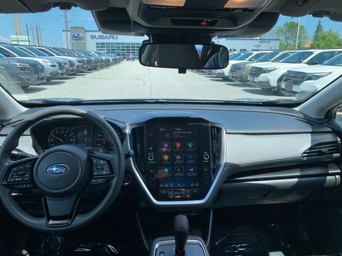 Used 2024 Subaru Crosstrek 2.0i Premium AWD/4WD image 8