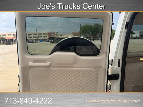 Used 2019 Mercedes-Benz G 550 image 44