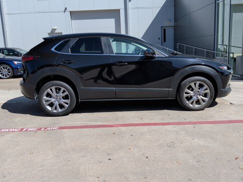 Used 2021 MAZDA CX-30 FWD 2.5 S w/ Select Package image 11