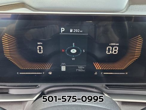 Used 2026 Kia Carnival EX FWD image 32