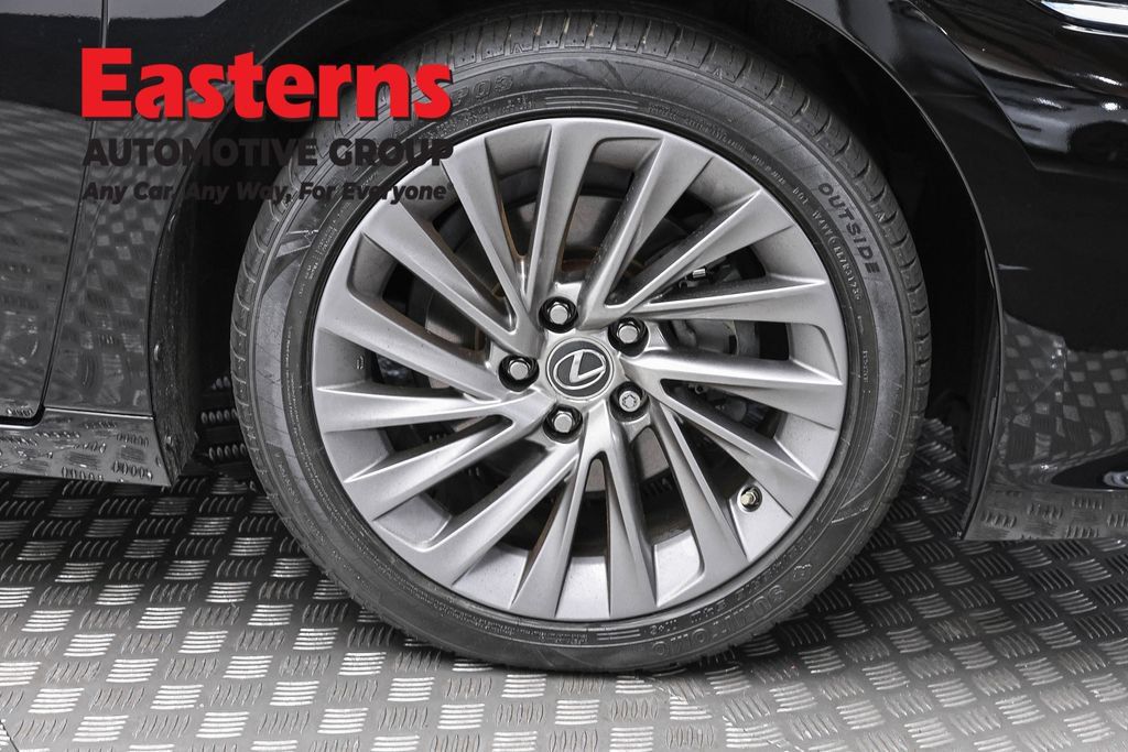 Used 2020 Lexus ES 350 w/ Accessory Package FWD image 36
