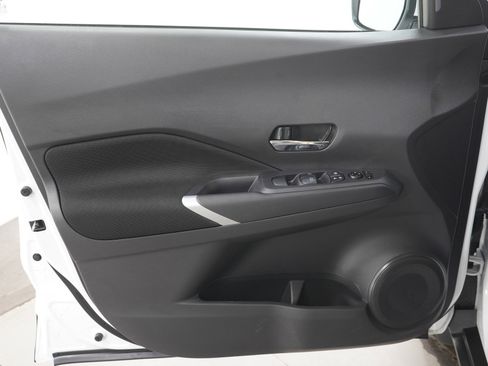 Used 2024 Nissan Kicks SV FWD image 19