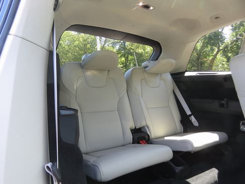 Used 2021 Volvo XC90 T6 Inscription image 18