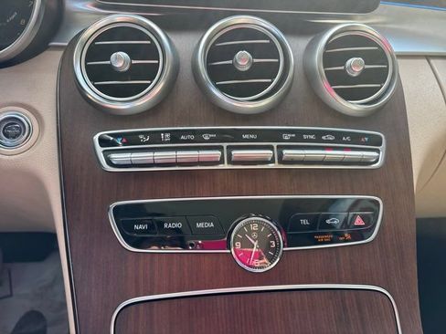 Used 2020 Mercedes-Benz C 300 Sedan image 34