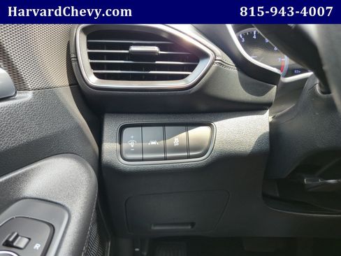 Used 2020 Hyundai Santa Fe SE FWD image 21