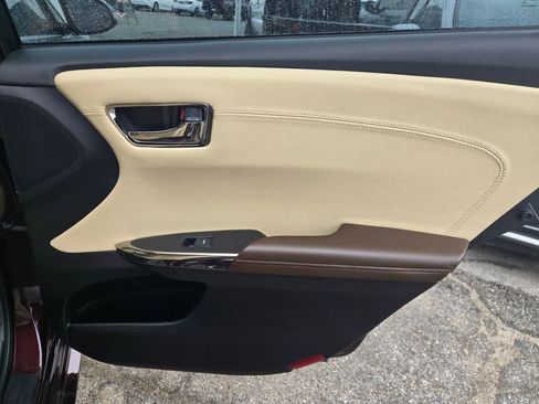 Used 2016 Toyota Avalon XLE Premium image 16