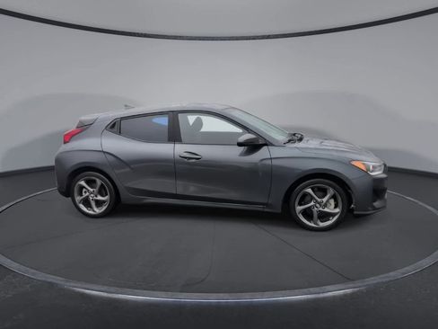 Used 2019 Hyundai Veloster 2.0 image 9