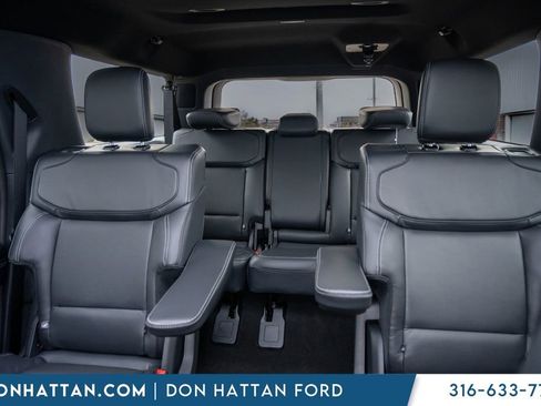 New 2026 Ford Expedition Max Platinum w/ Stealth Appearance Package AWD/4WD image 17