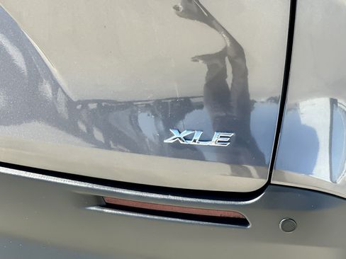 Certified 2025 Toyota Sienna XLE w/ XLE Plus Package AWD/4WD image 27