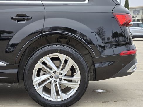Used 2021 Audi Q7 2.0T Premium Plus w/ Premium Plus Package image 13
