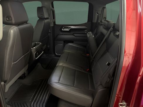 Used 2023 Chevrolet Silverado 1500 LTZ AWD/4WD image 14