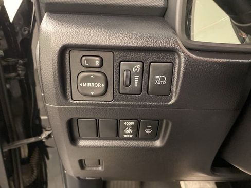 Used 2023 Toyota 4Runner SR5 Premium image 19