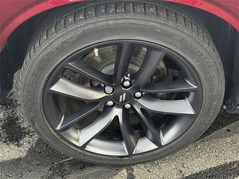 Certified 2022 Dodge Challenger R/T w/ Plus Package image 12