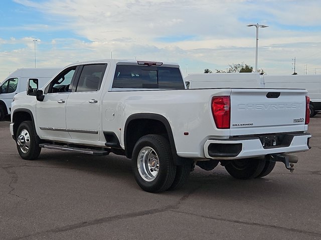 Used 2024 Chevrolet Silverado 3500 High Country w/ High Country Premium Package AWD/4WD image 7