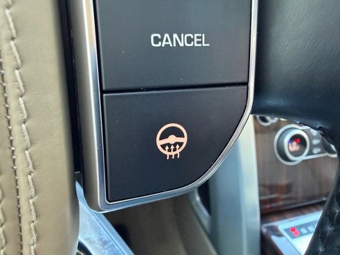 Used 2016 Land Rover Range Rover Supercharged AWD/4WD image 18