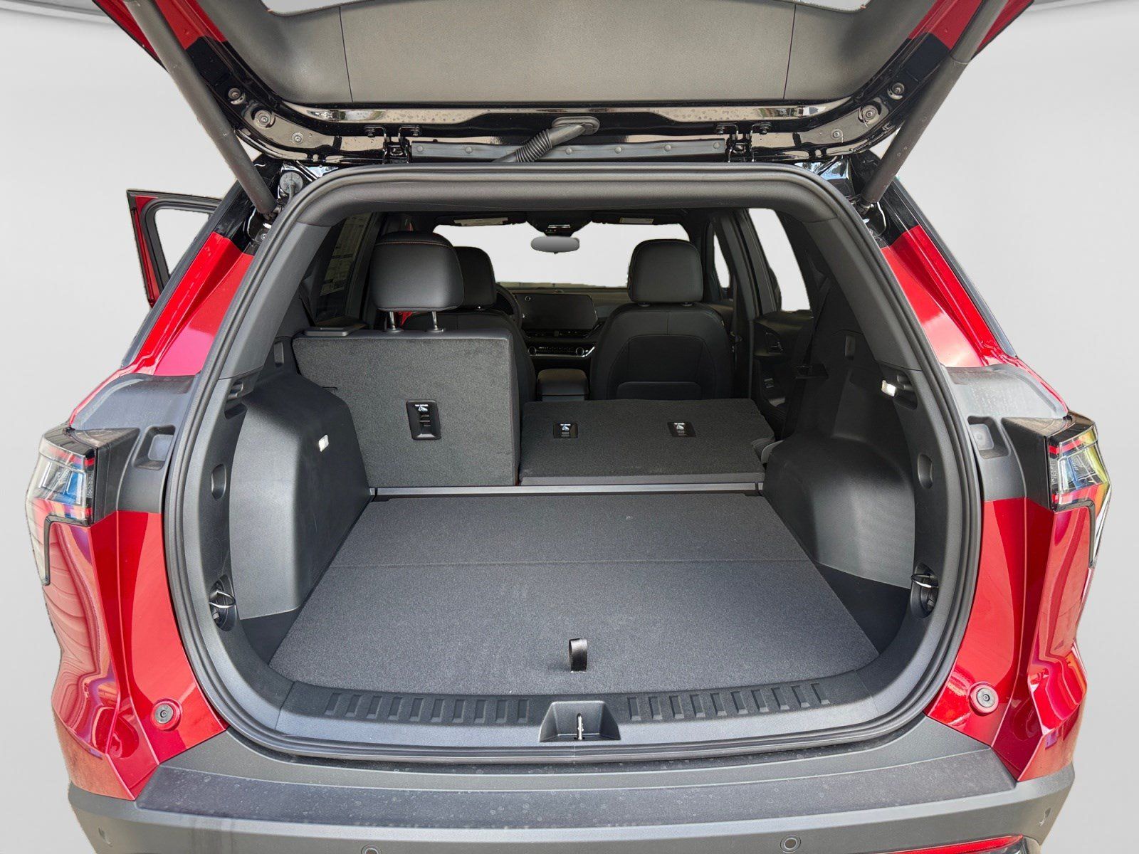 New 2027 Chevrolet Equinox RS FWD image 17