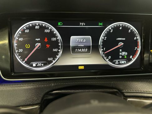 Used 2014 Mercedes-Benz S 550 Sedan w/ Premium 1 Package image 22