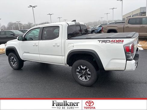 Certified 2020 Toyota Tacoma TRD Off-Road w/ TRD Premium Off Road Package image 14