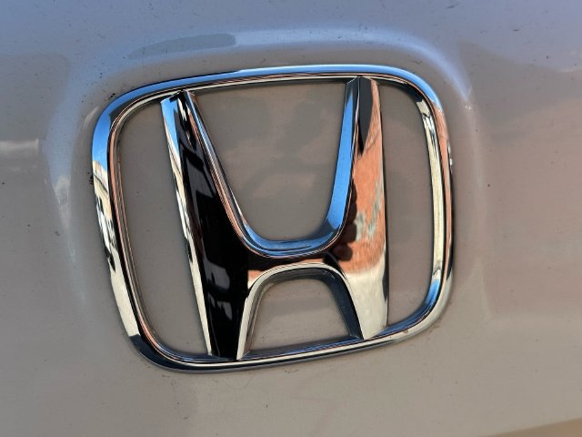 Used 2017 Honda Pilot Touring image 10