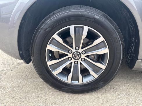 Used 2018 Nissan Armada SL w/ Premium Package RWD image 9