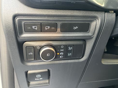 Used 2022 Ford F150 XLT w/ Equipment Group 302A High AWD/4WD image 20