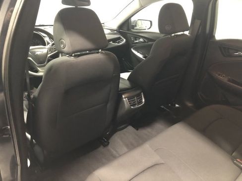 Used 2023 Chevrolet Malibu LT image 16