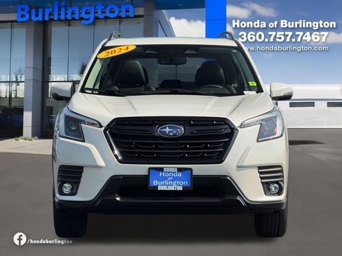 Used 2024 Subaru Forester Limited w/ POP Package 3 AWD/4WD image 10