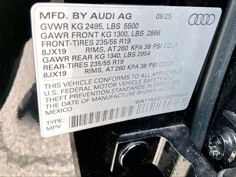 Used 2025 Audi Q5 Premium w/ Convenience Package AWD/4WD image 19