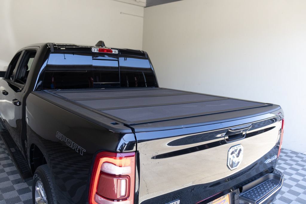 Used 2023 RAM 1500 Laramie AWD/4WD image 15