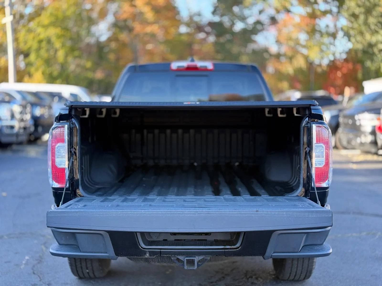 Used 2018 GMC Canyon All Terrain w/ Trailering Package AWD/4WD image 11