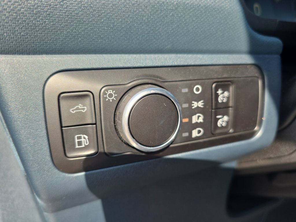 Used 2025 Ford Maverick XLT w/ XLT Luxury Package FWD image 19