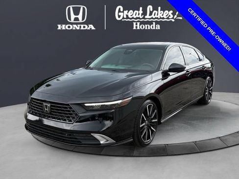 Certified 2025 Honda Accord Touring image 2
