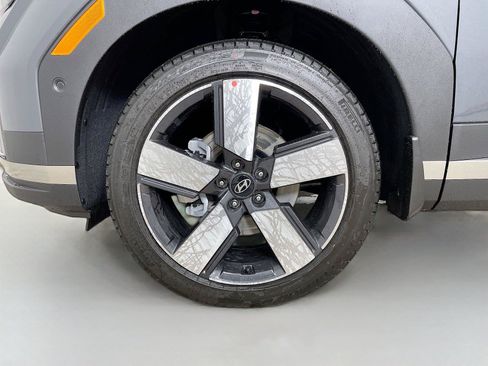 Certified 2026 Hyundai Santa Fe Limited AWD/4WD image 34