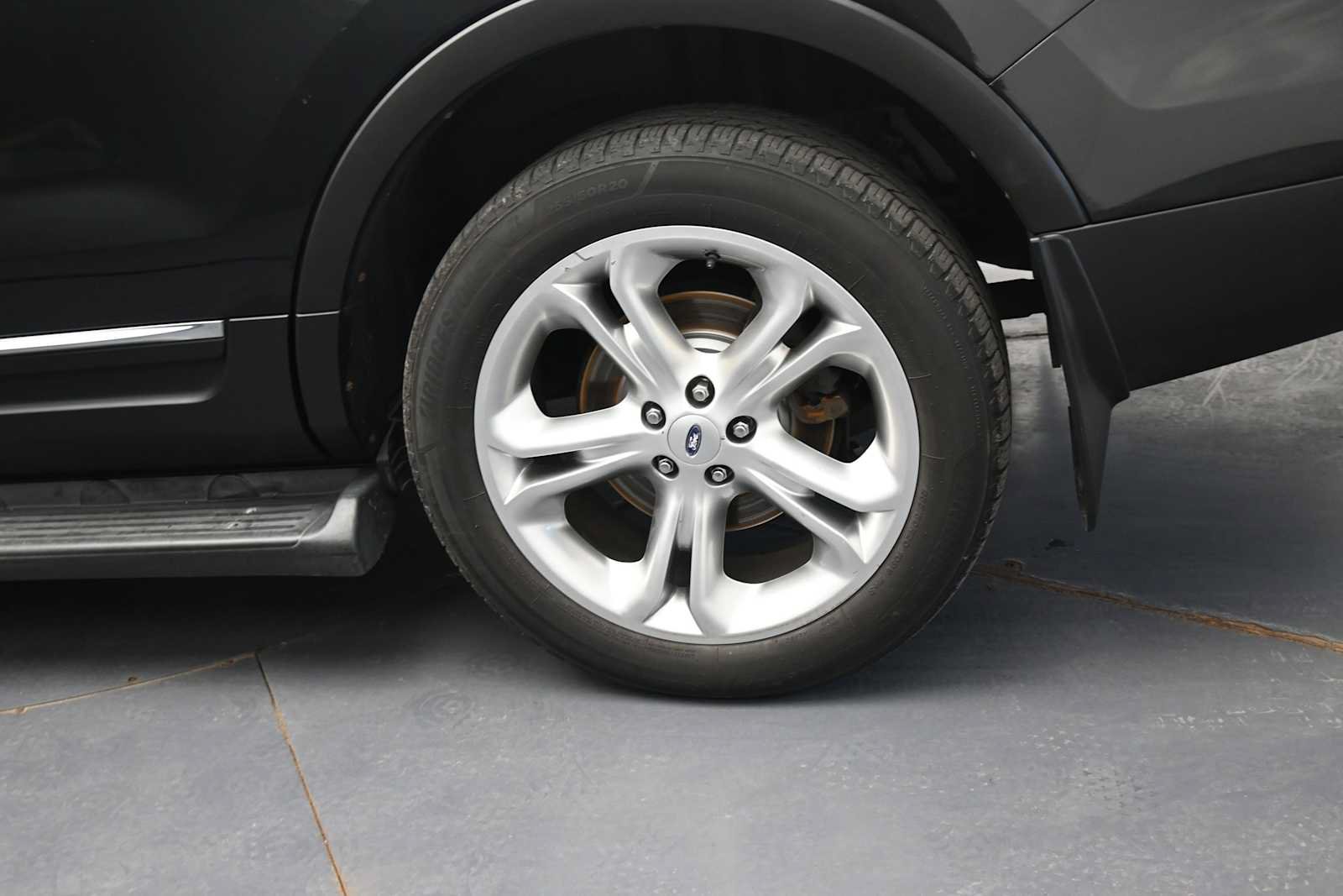 Used 2012 Ford Explorer Limited AWD/4WD image 5