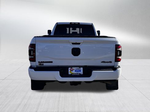 Used 2021 RAM 2500 Laramie w/ Night Edition image 6