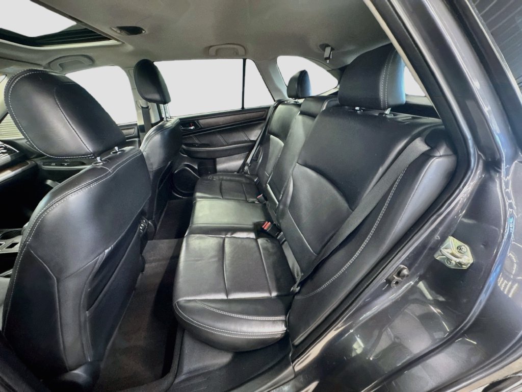 Used 2019 Subaru Outback 2.5i Limited AWD/4WD image 24