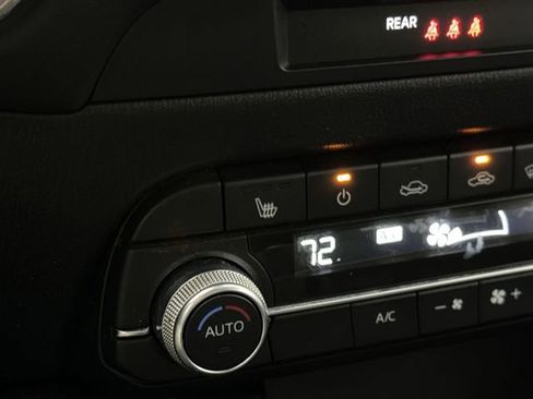 Used 2021 MAZDA CX-5 Touring image 18