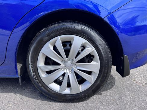 Used 2023 Subaru Impreza 2.0i AWD/4WD image 10