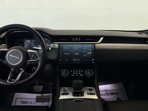 Certified 2023 Jaguar F-PACE S image 25