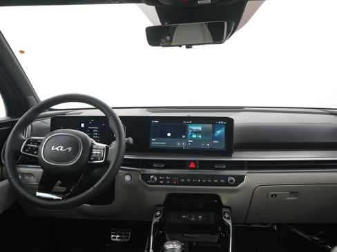 Used 2025 Kia Sorento SX Prestige AWD/4WD image 14