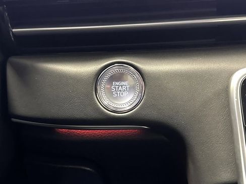 Used 2025 Genesis GV80 2.5T Prestige image 25